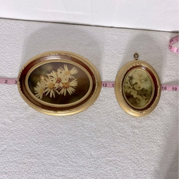 Vintage Floral Oval Wall Art Set W Gold Tone Chunky Frames x2 - Picture 2 of 10
